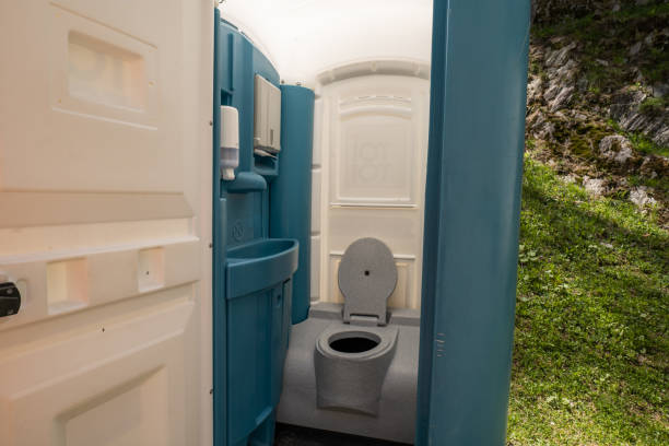 Best Temporary restroom rental  in Lakewood Park, FL