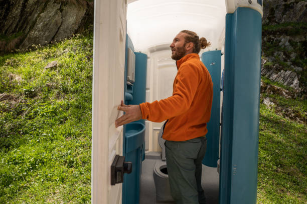 Best Affordable portable toilet rental  in Lakewood Park, FL