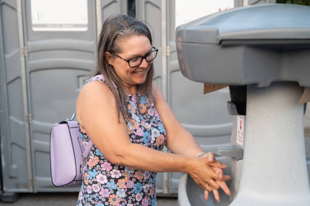 Best Handicap porta potty rental  in Lakewood Park, FL